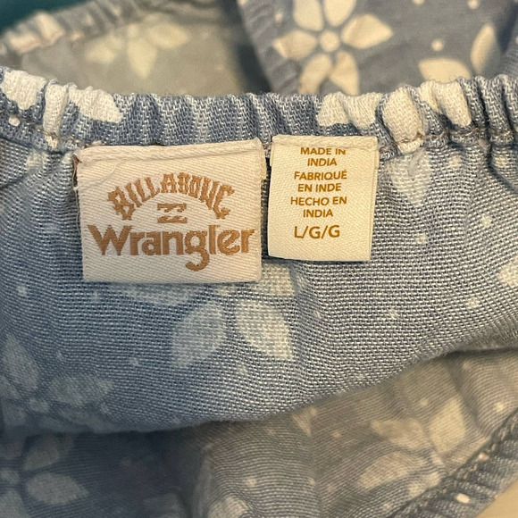 Billabong X Wrangler Blue Perfect Pair Tie Strap Floral Denim Crop Top NWT Large - Picture 8 of 8